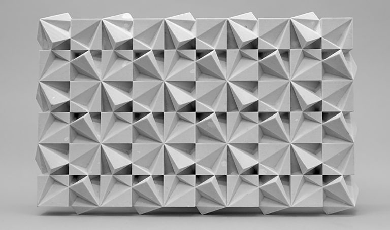 SuperCube Walls is a modular wall made of 3D printed resin, showcasing periodic arrangements.